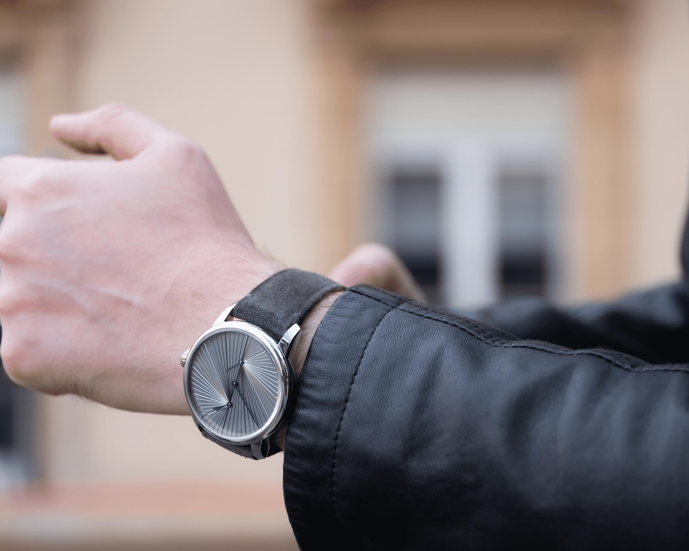 Hodinky Louis Erard x atelier oï