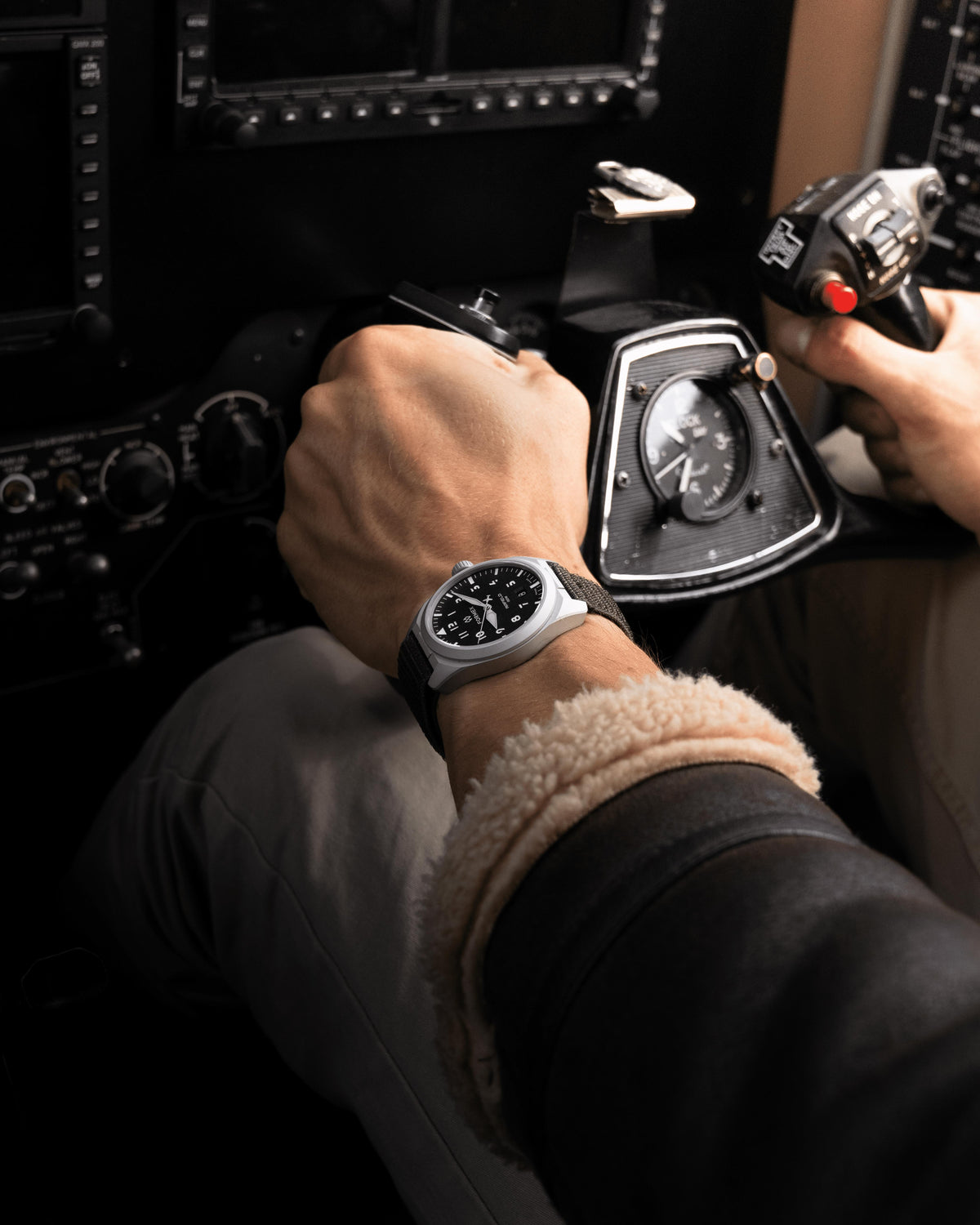 Hodinky Formex AIRFIELD Automatic - Jet Black