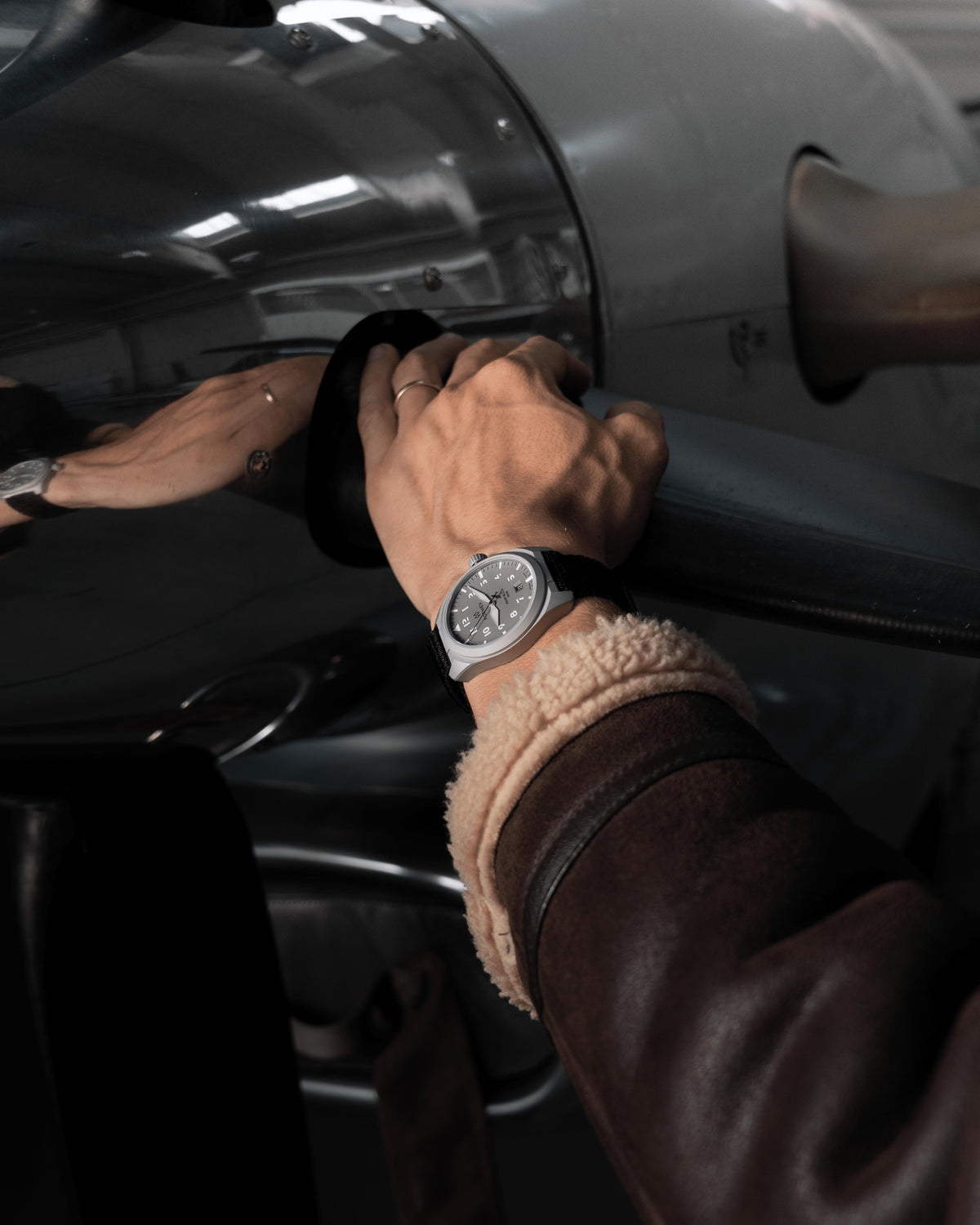 Hodinky Formex AIRFIELD Automatic - Tarmac Grey