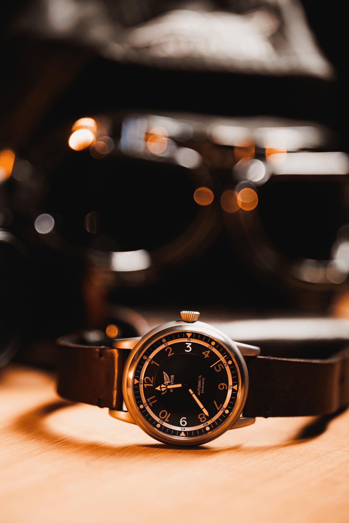 AVIATOR SWISS Douglas Dakota V.3.31.0.228.4 watch